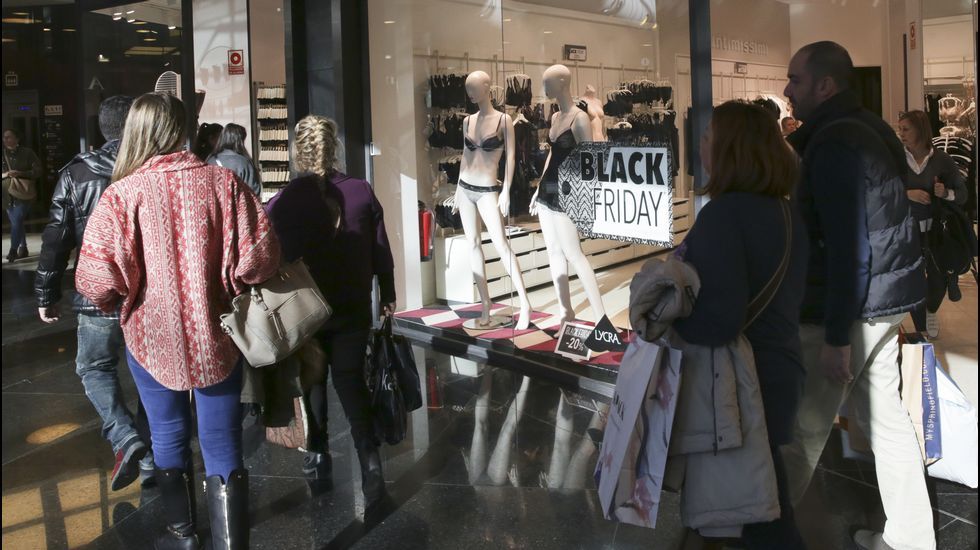 BLACK FRIDAY EN A CORUÑA. MARINEDA CITY