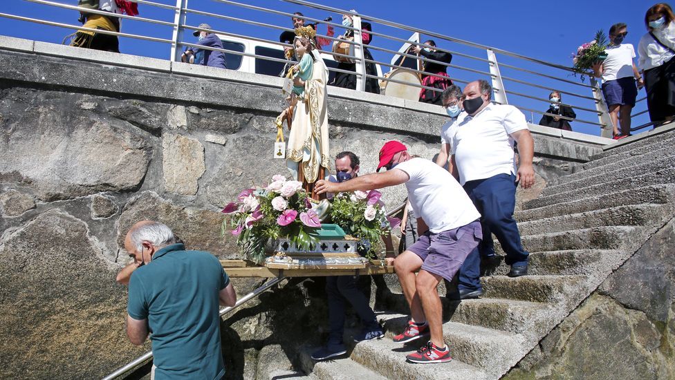 Procesión marítima de la Virgen del Carmen en Sanxenxo