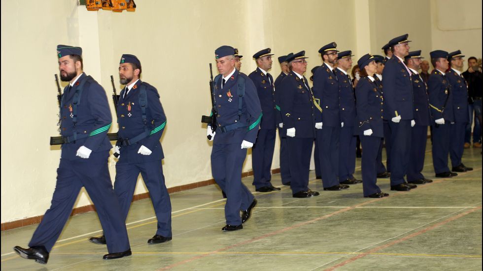 El EVA 10 celebra la festividad de su patrona la Virgen de Loreto con un acto militar