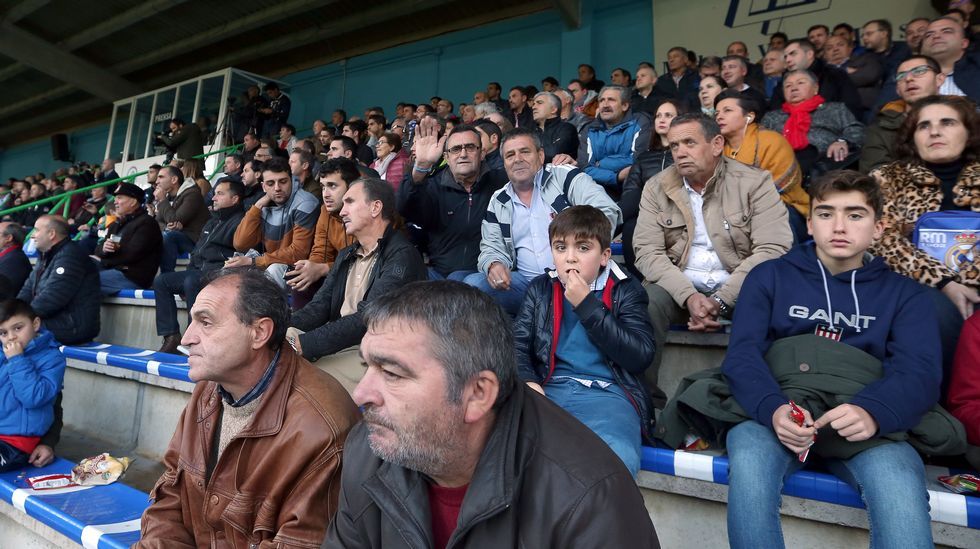 Partido de fútbol Segunda B entre Boiro y Celta B