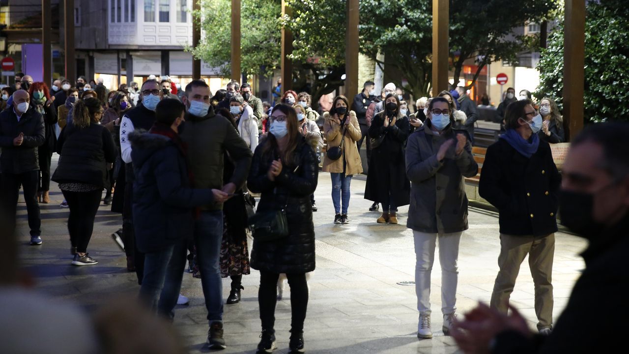 PROTESTA DE LA HOSTELERIA EN POBRA Y RIBEIRA