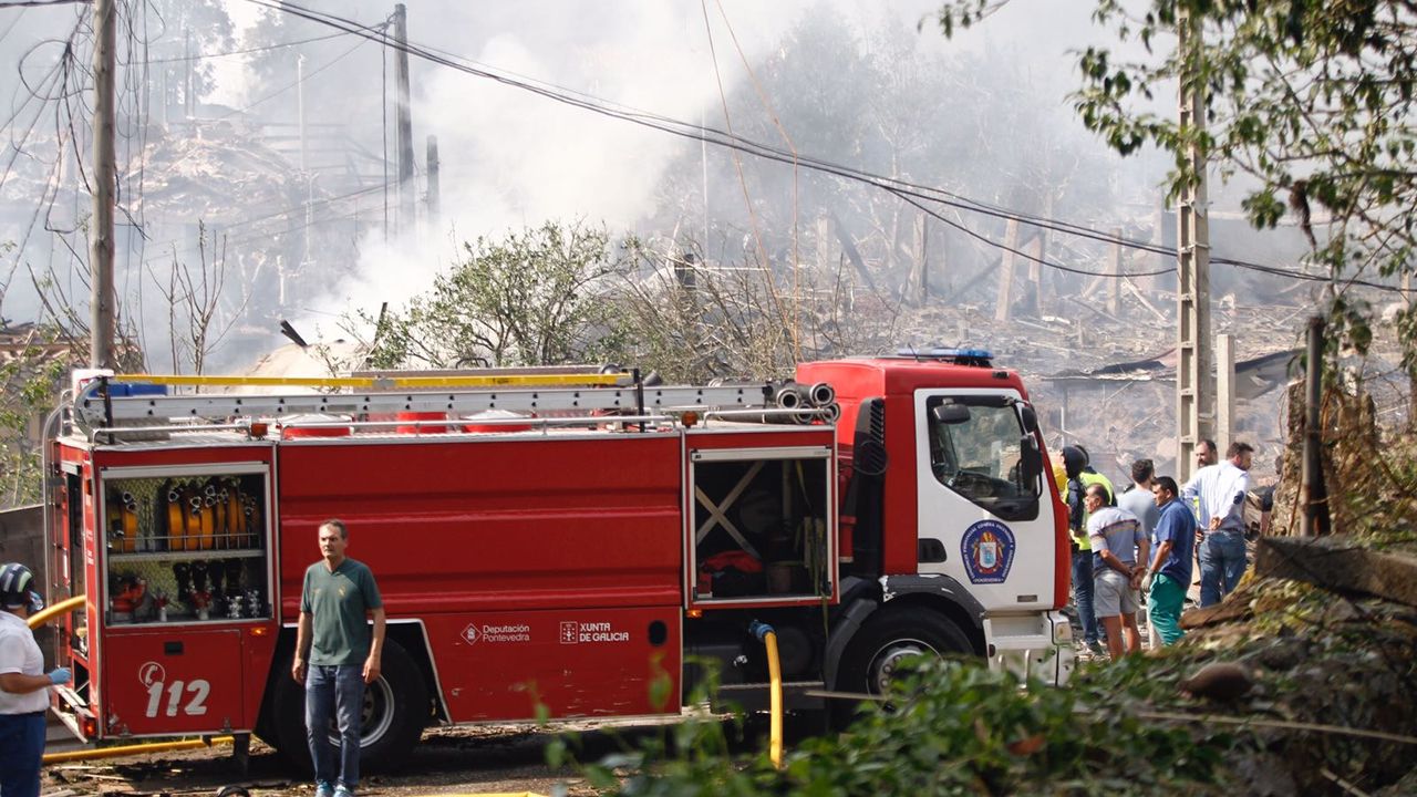 El diá después a la explosión mortal en Tui