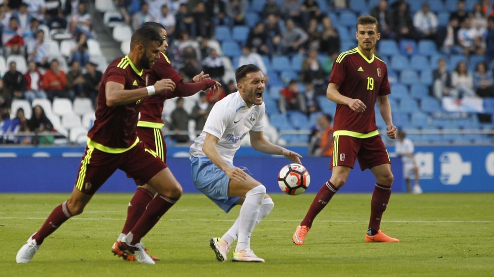 Foto de formación del Galicia-Venezuela del 2016 en el que coincidieron Denis, Sergio, Aspas y Hugo Mallo