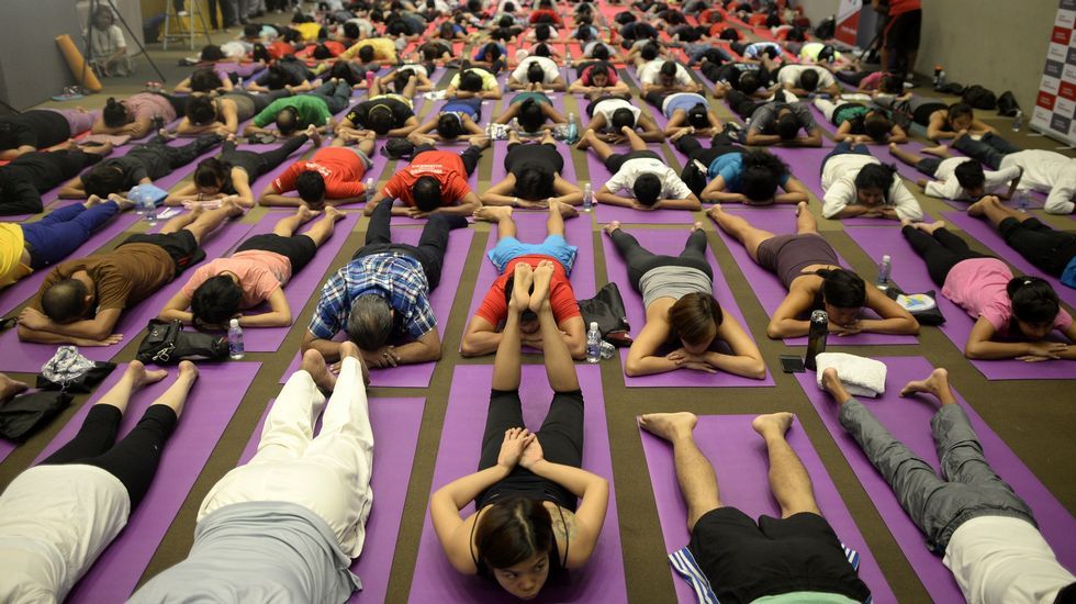 Día Internacional del Yoga en Manila.