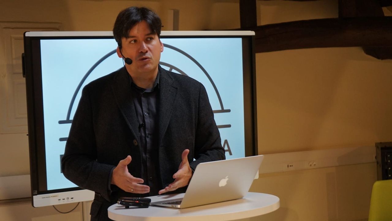 El consejero de Ciencia, Innovaci�n y Universidad, Borja S�nchez