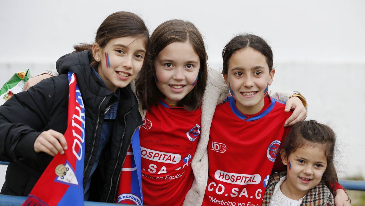 Ambiente de gala en el derbi del fútbol ourensano.La pugna entre la UD Ourense y el Ourense CF fue toda una fiesta del balompié provincial