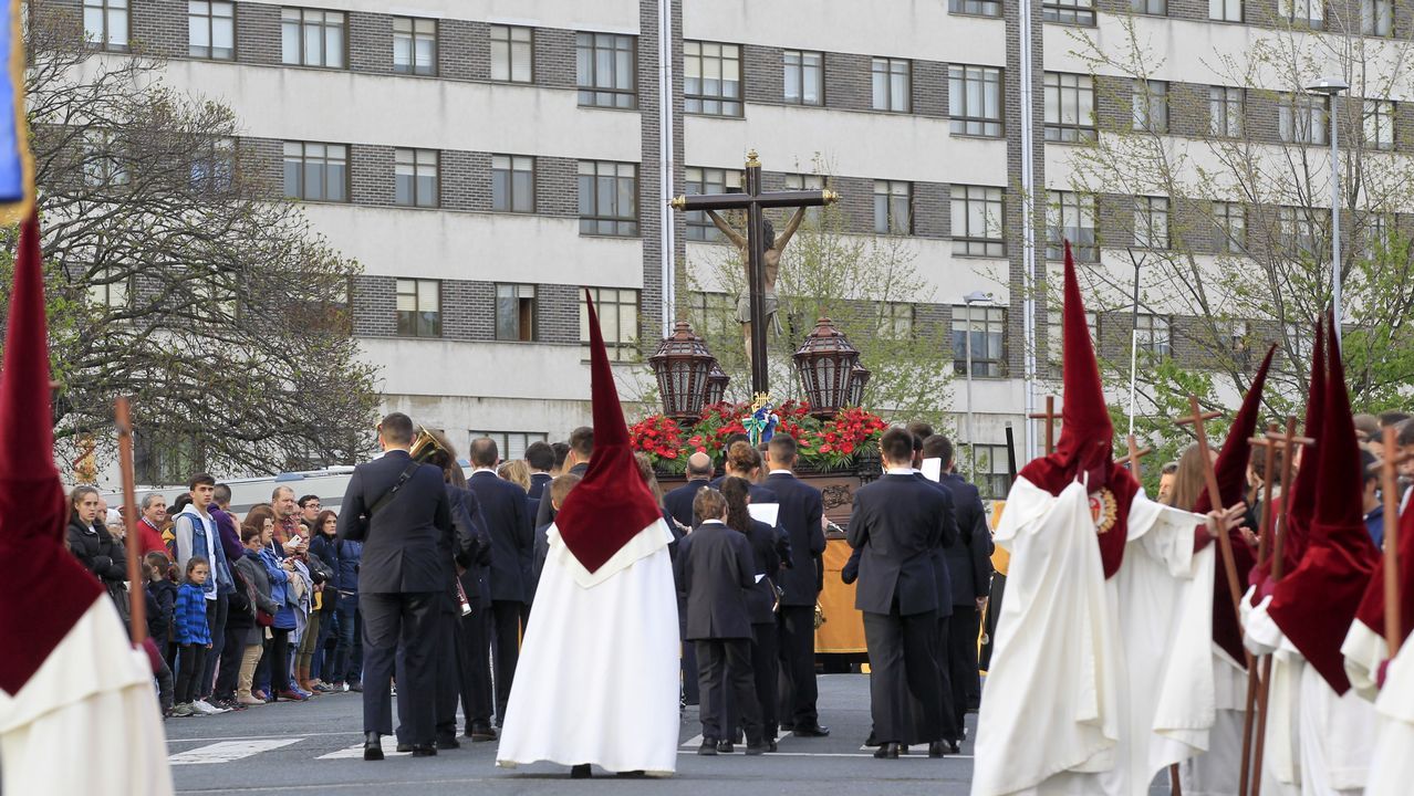 Jueves Santo | Procesión de la Pontificia, Real e Ilustre Cofradía de Nuestra Señora de las Angustias