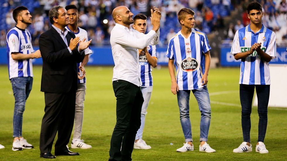 UN AÑO DE VOZ: MANUEL PABLO, DESPEDIDA 18 AÑOS DESPUÉS