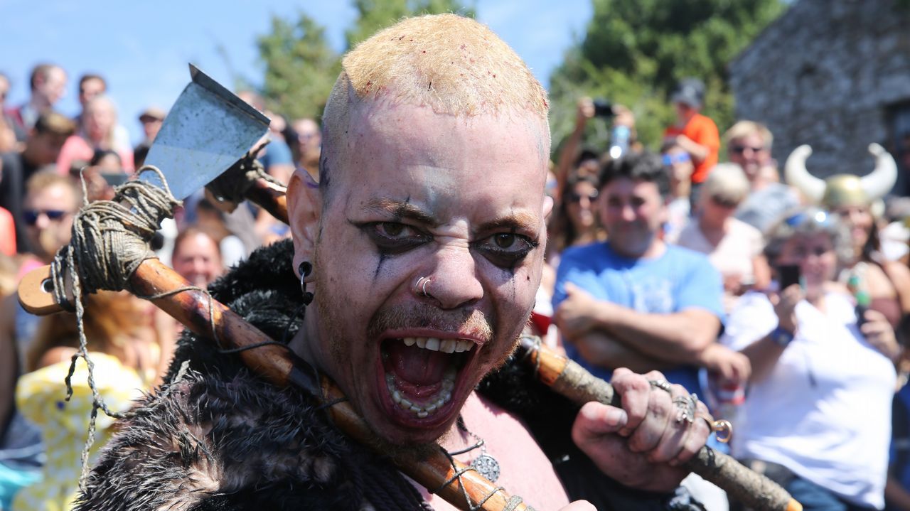 .Desembarco vikingo de Catoira