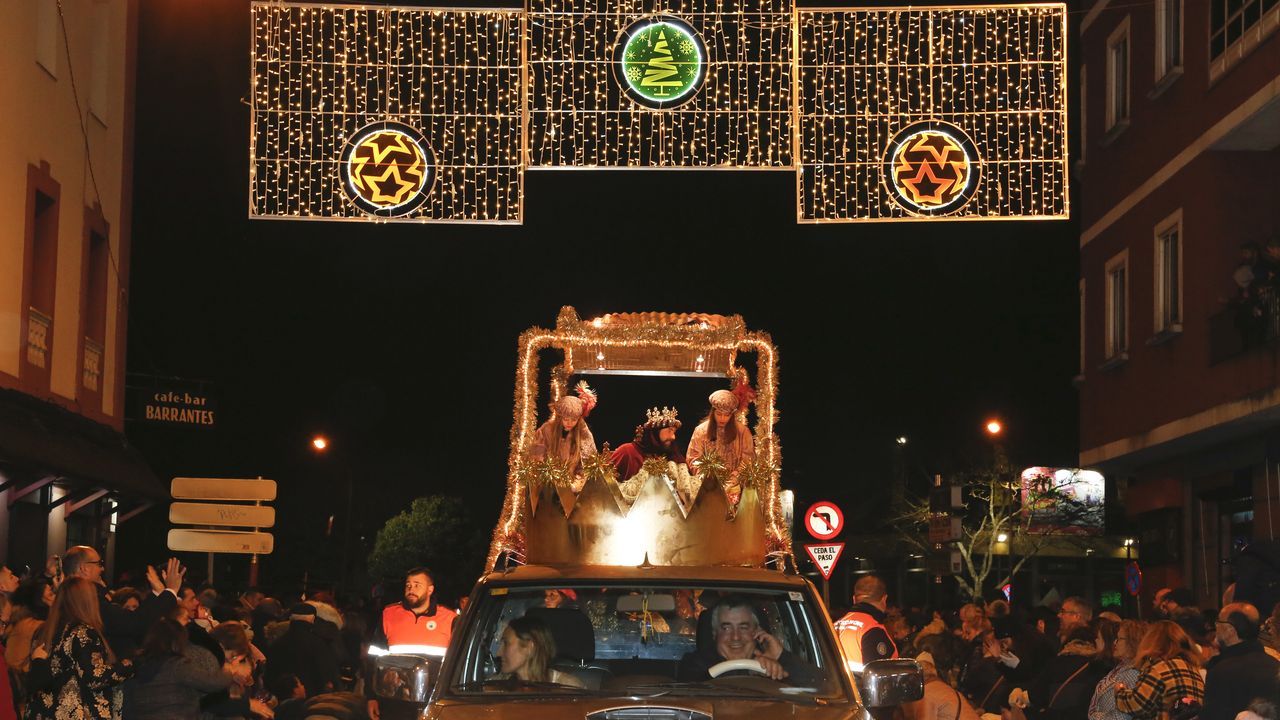 La tradicional foto en el regazo de los Reyes, para avisarles de lo que les hemos pedido