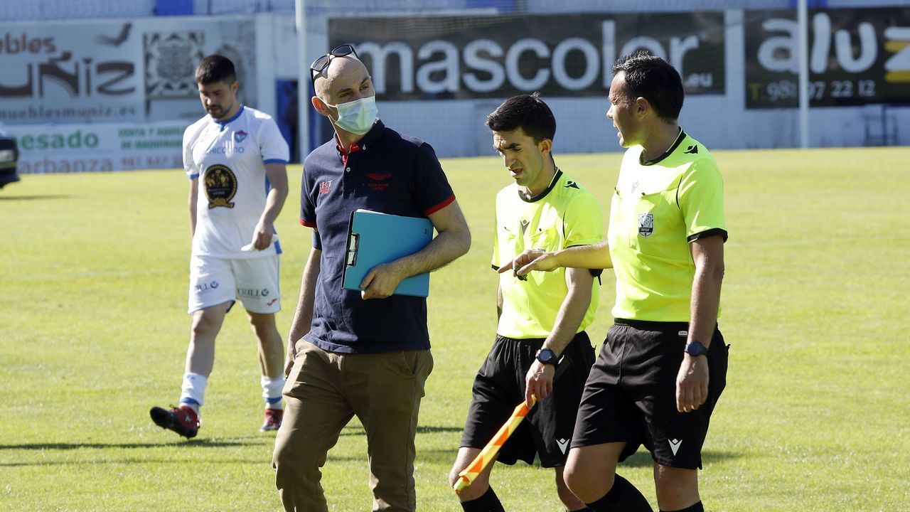 Partido entre el Boiro y el Lemos, de la fase de ascenso a Tercera