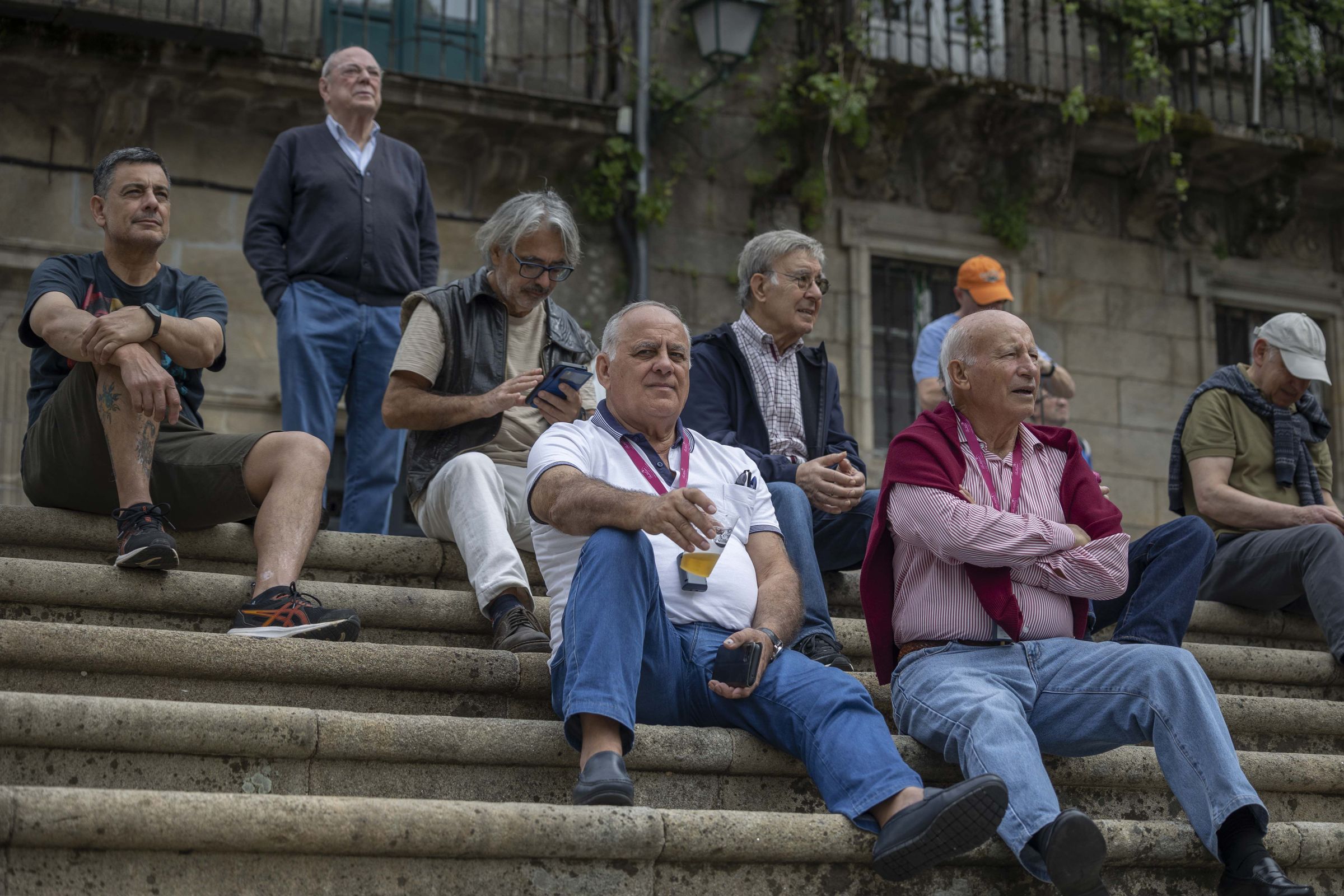 Pblico asistente  concerto da Banda Municipal de Msica na praza da Quintana. 09/05/2024