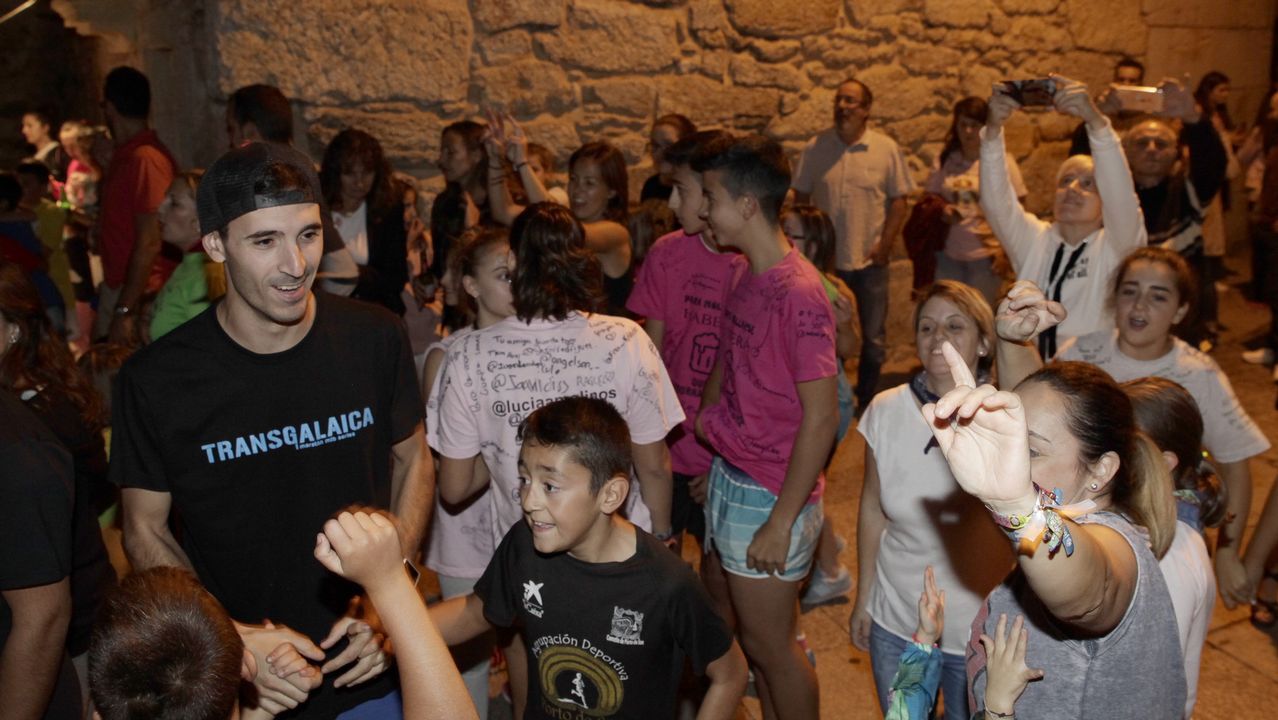FIESTAS DEL CARMEN DE PORTO DO SON, ÚLTIMO DÍA. FIESTA DEL AGUA Y FUEGOS ARTIFICIALES.