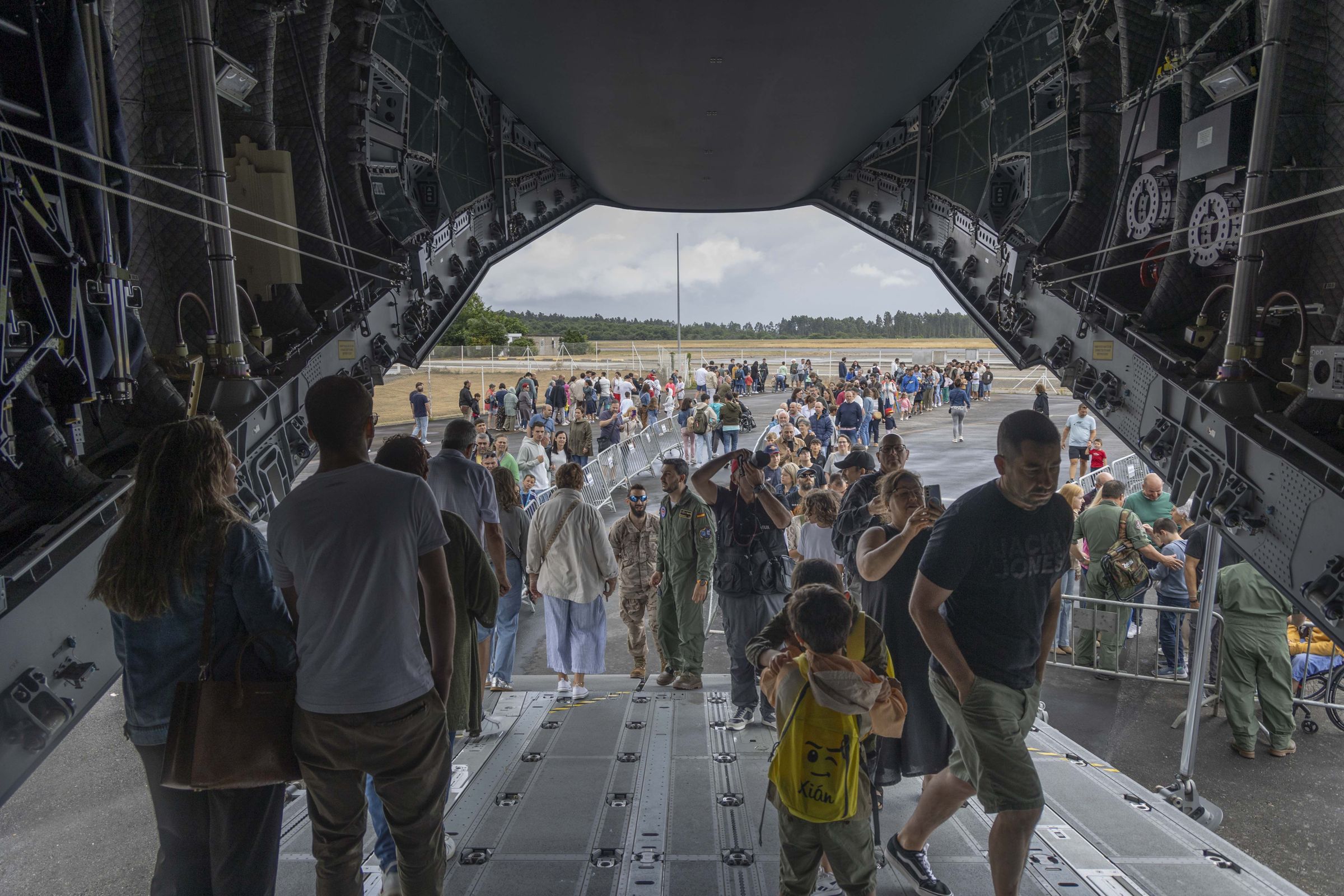 Xornada de portas abertas no aerdromo militar de Lavacolla, con avins do exrcito procedentes de toda Espaa. 19/07/2025