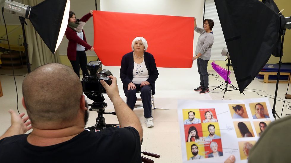 El fotógrafo Pichero comienza con el calendario solidario de Ambar