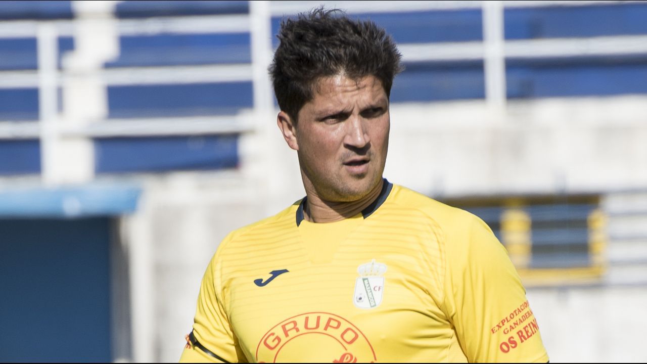 Los m�s peque�os de Ribeira celebraron el D�a del �rbol.Clara Millares, en el mismo instante en que los �rbitros la declararon vencedora