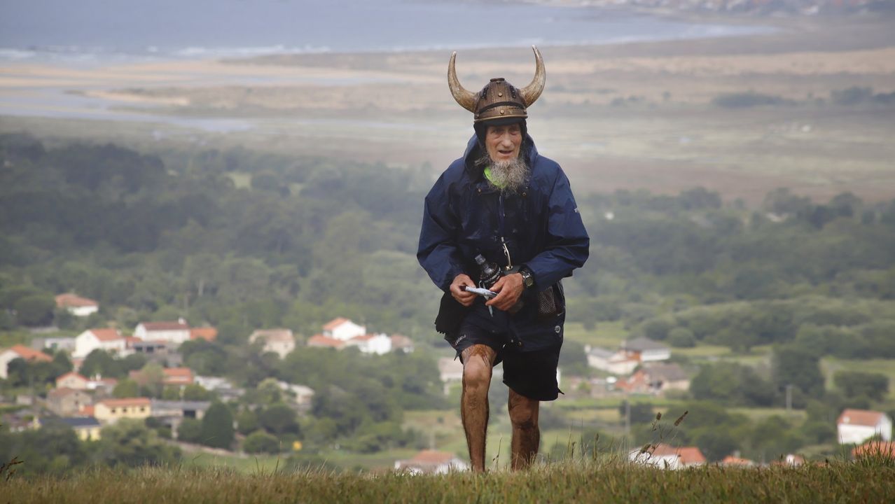 RESUMEN DEL AÑO 2019.Un participante de la andaina A 100 dos International Trekkers