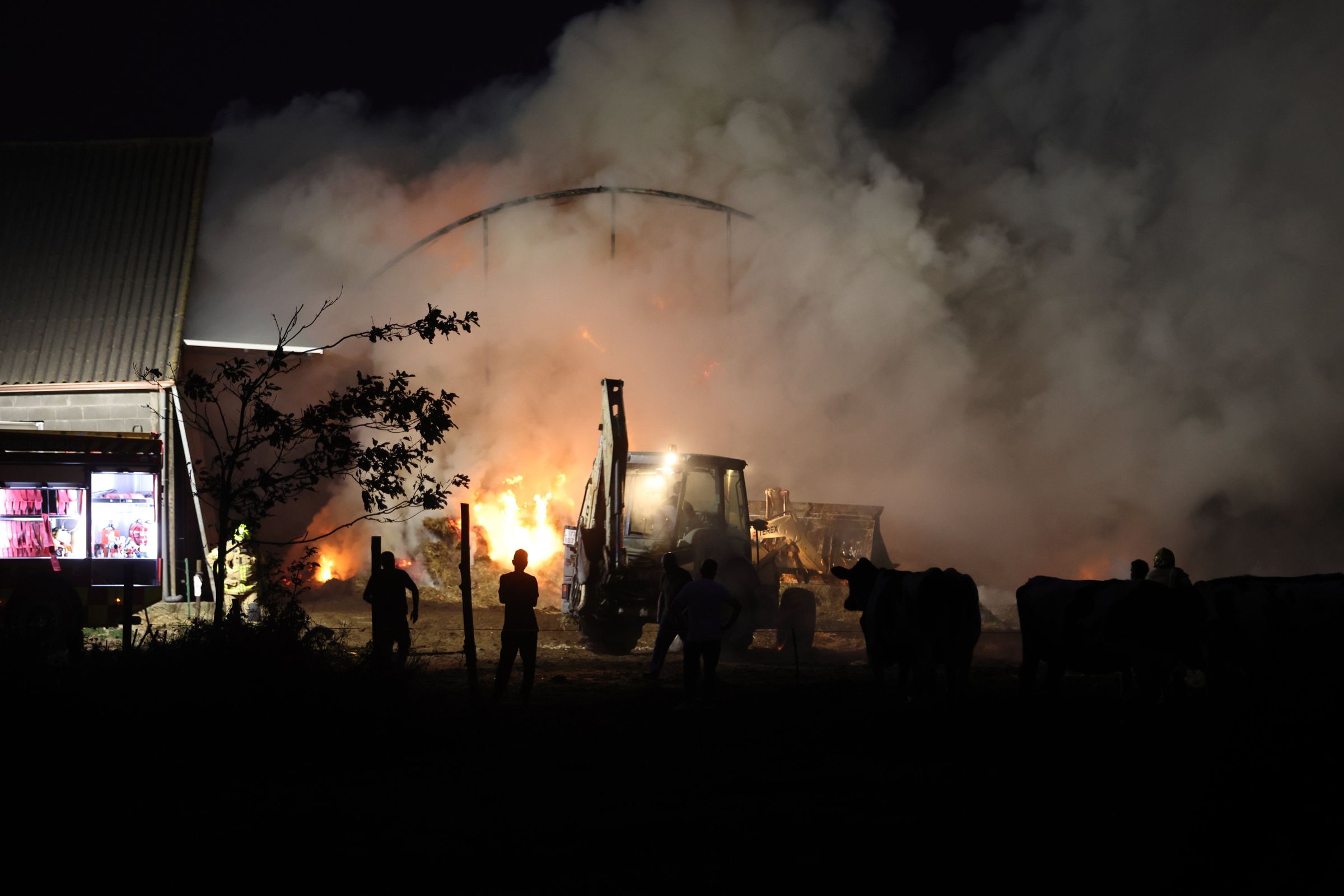 Incendio nunha granxa de vacas en A Campara, Ponteceso. 12/08/2025