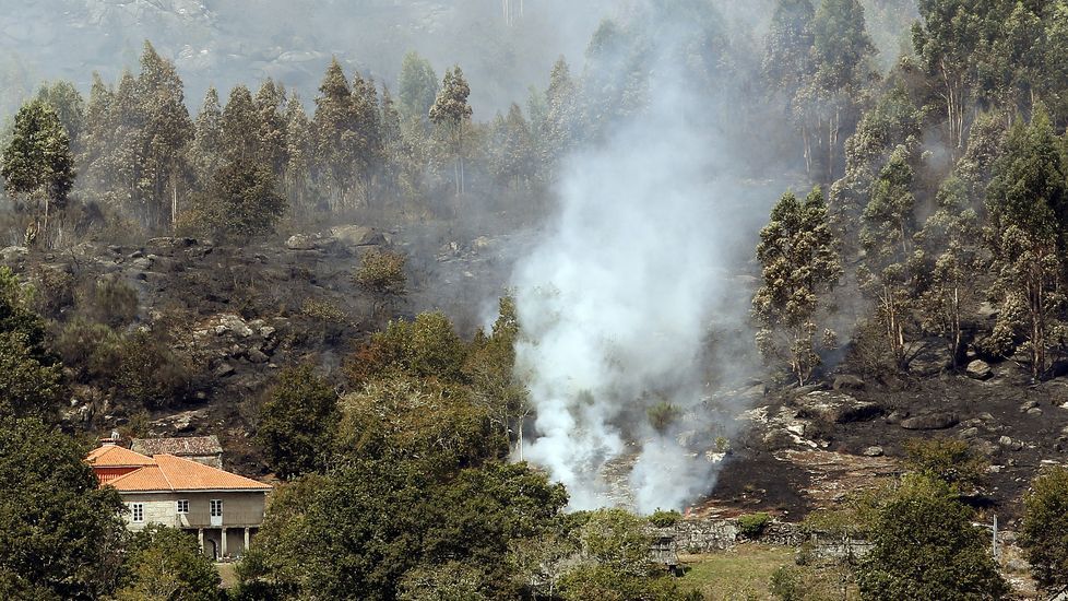 Incendio forestal en Aguasantas