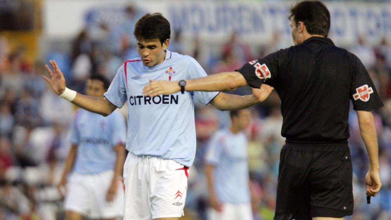 Aunque fue Carnero el que le dio la oportunidad en el primer equipo, fue Vázquez el que lo hizo indiscutible.