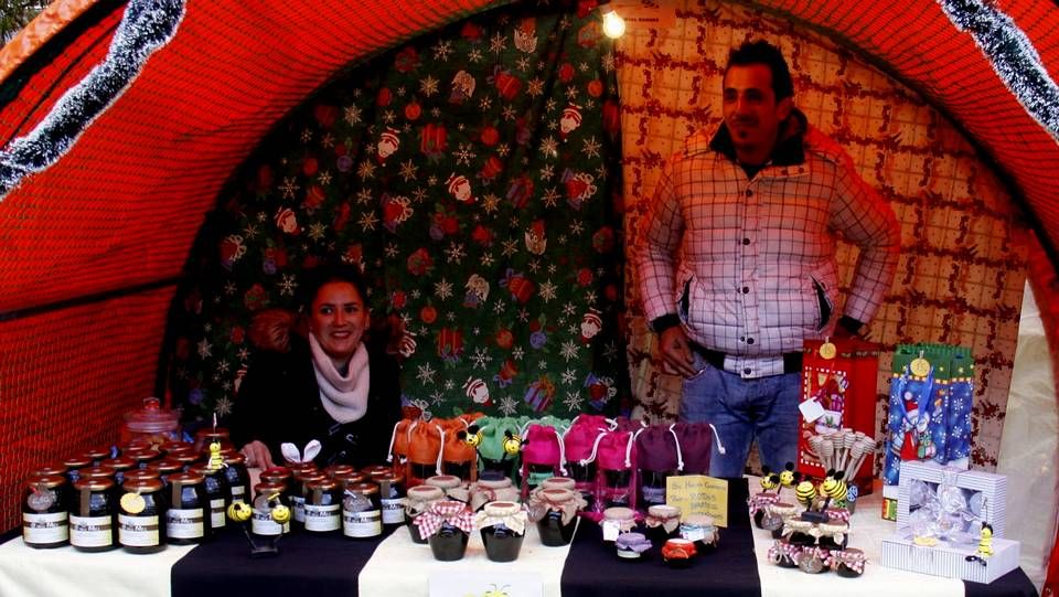 Abre el mercadillo navideño de O Barco