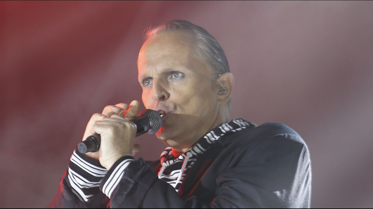 Miguel Bosé reventó la plaza de María Pita