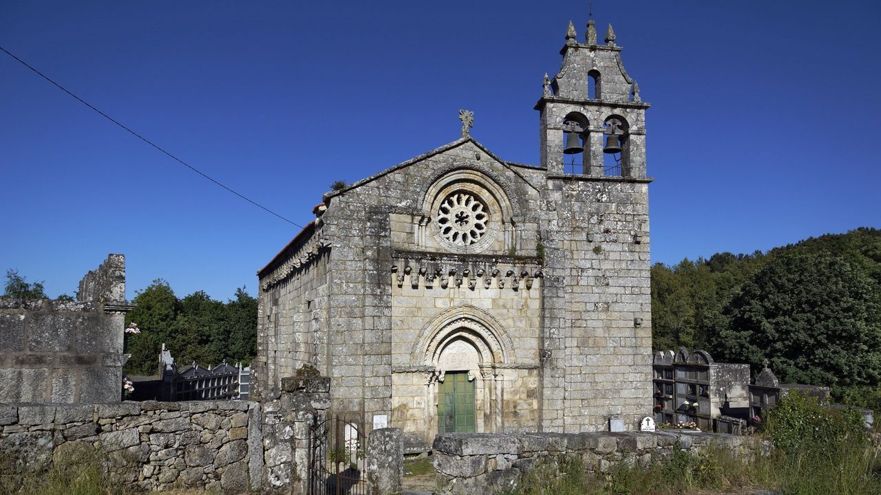 Ilgesia románica de Astureses, Boborás