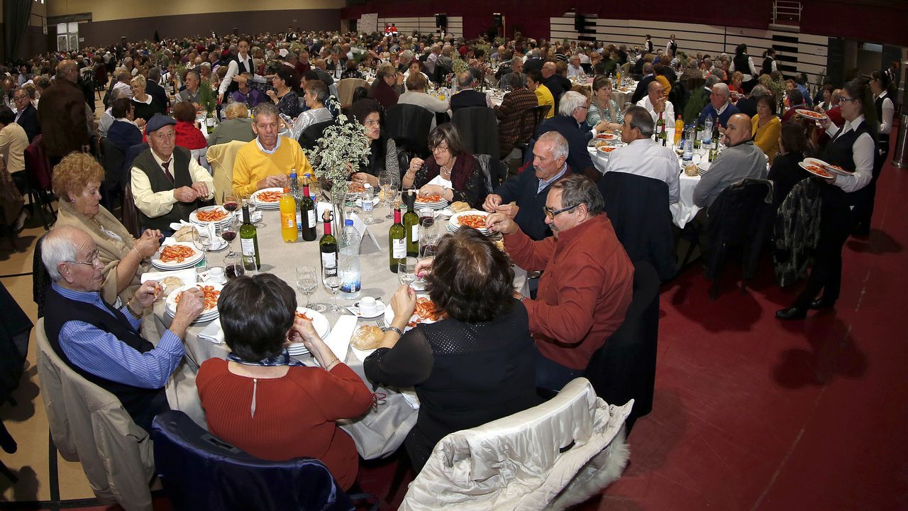 Comida de los mayores en la Fieiteira 2019