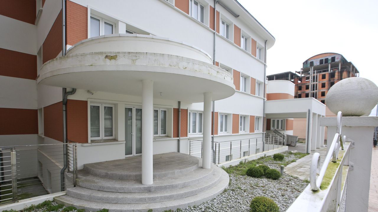 El antiguo Sanatorio Portela, de estética racionalista, es ahora la sede del INE