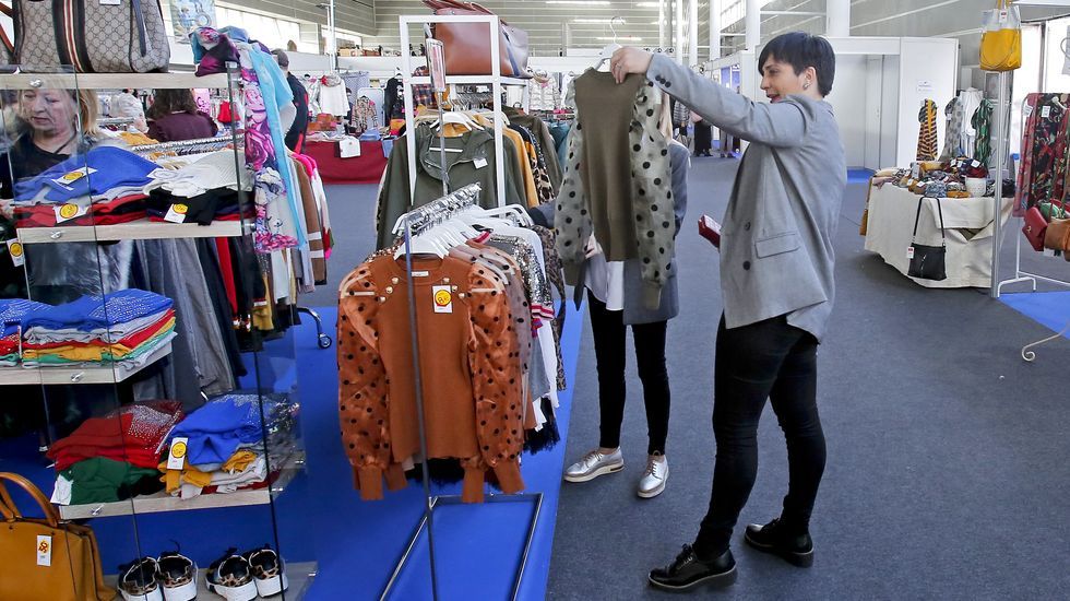 Feria de las rebajas Stock Pontevedra