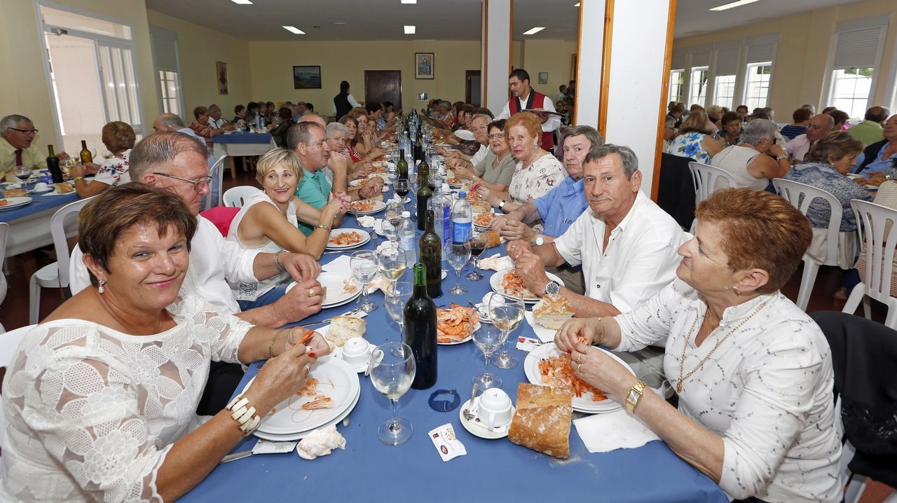 Comida de los Mayores en las fiestas de la Guadalupe.