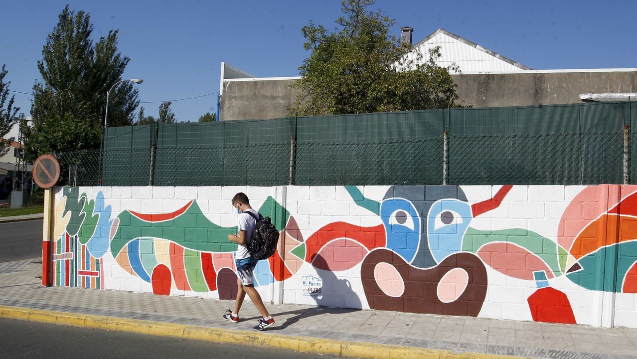 Feira, de Lucía Escrigas, en la esquina de las calles Campo da Feira y 8 de Marzo