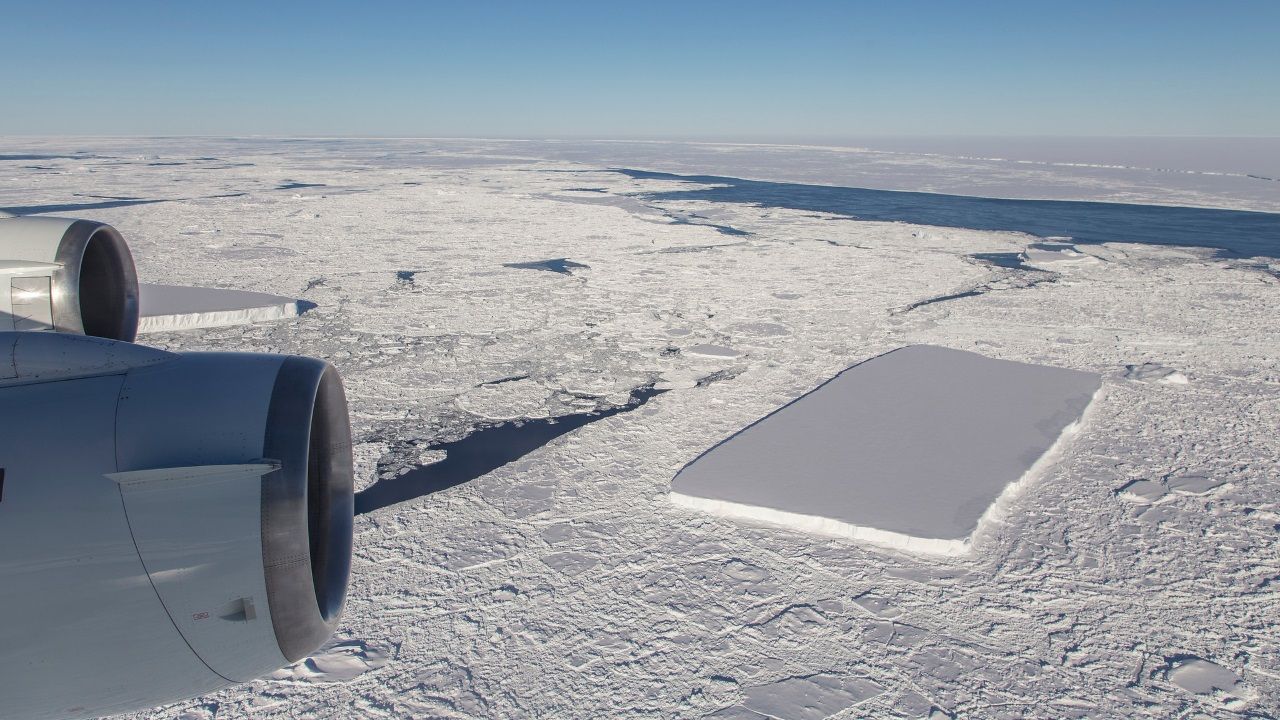 Imagen de un iceberg en el �rtico