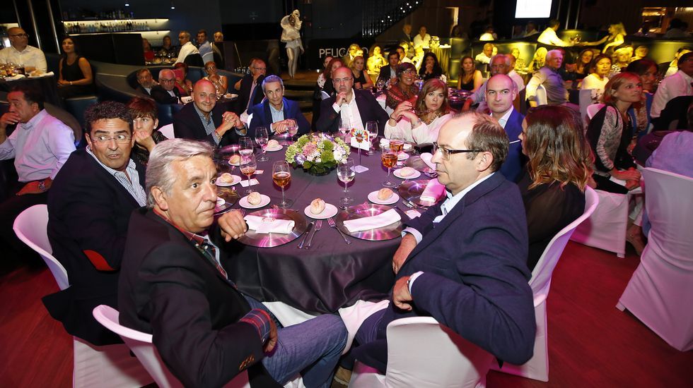 Gala benéfica «Ilusión» en la Sala Pelícano de A Coruña