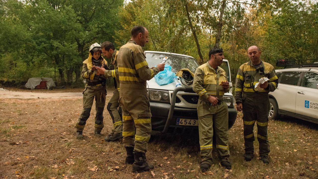 Incendio en el concello de Parada de Sil. Las llamas afectaron a diferentes puntos
