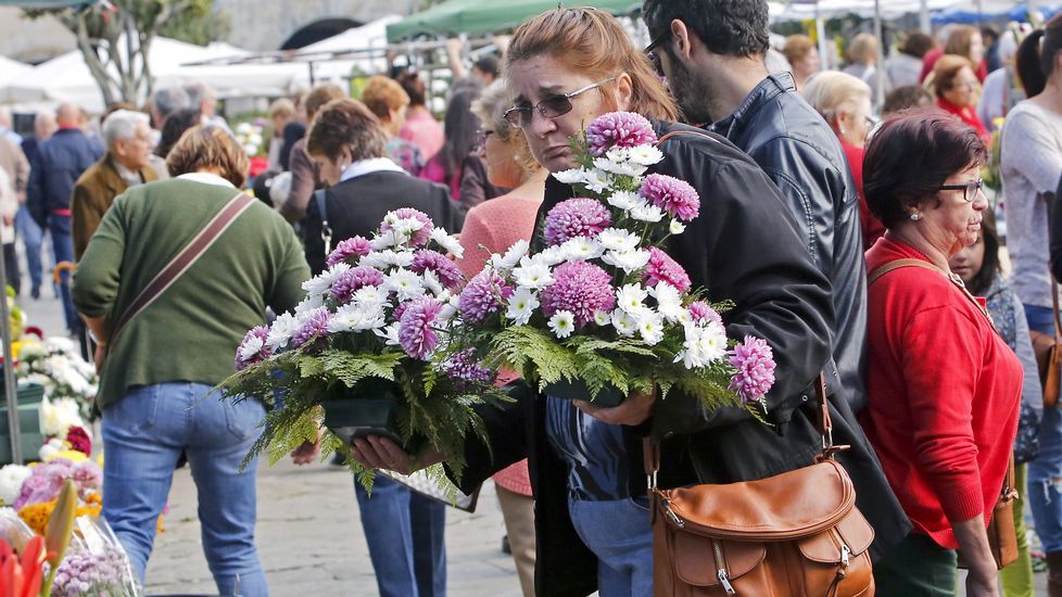 Mercado de flores para Todos los Santos