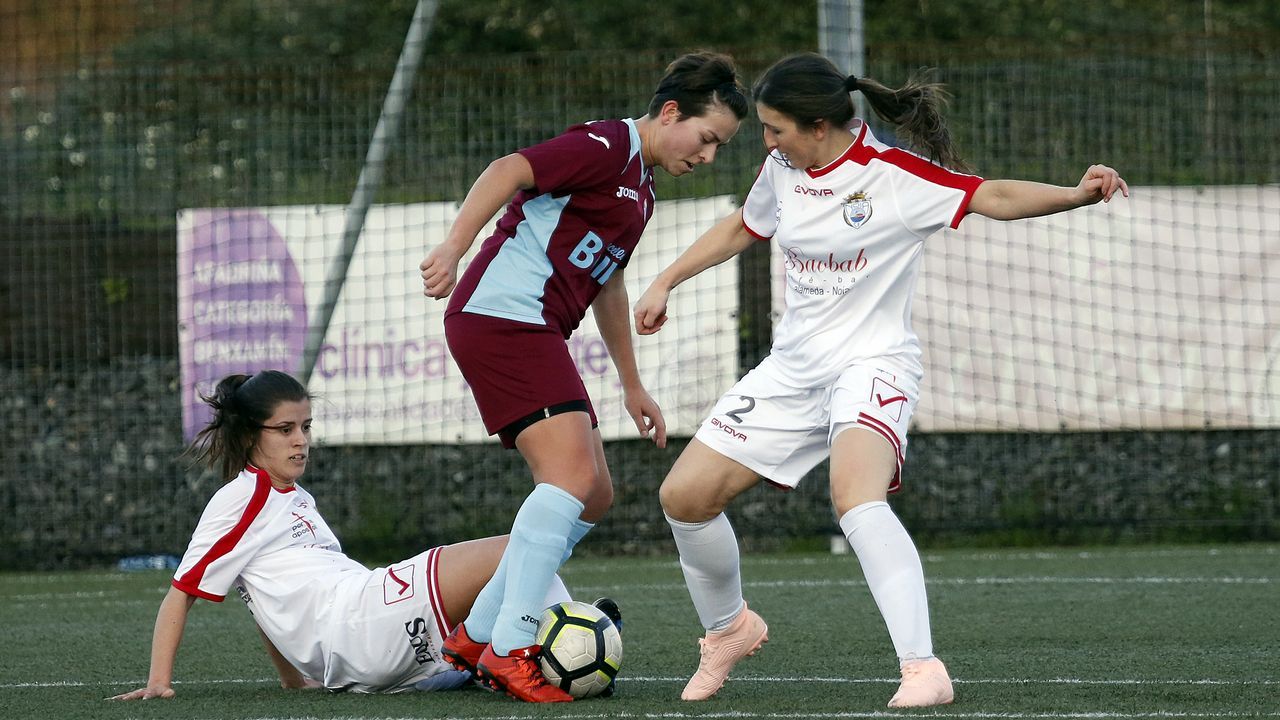 Primera torneo Vila de Noia de Fútbol femenino. Partido entre Noia y EFM Boiro