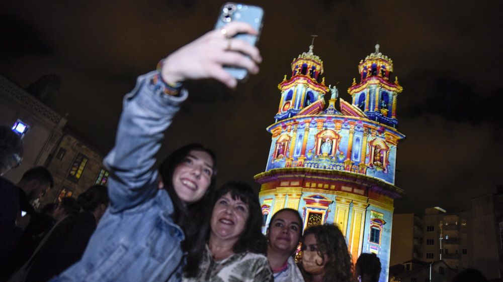 Intervencin do artista Patrick Warrener sobre a capela da Peregrina de Pontevedra. 21/06/2025
