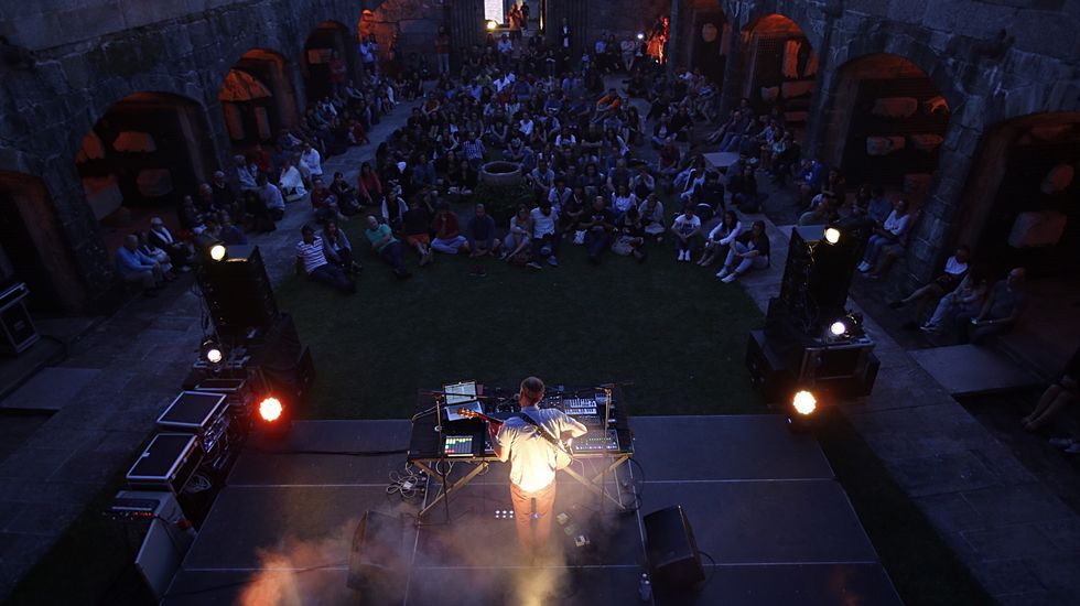 FIESTAS MARÍA PITA 2016