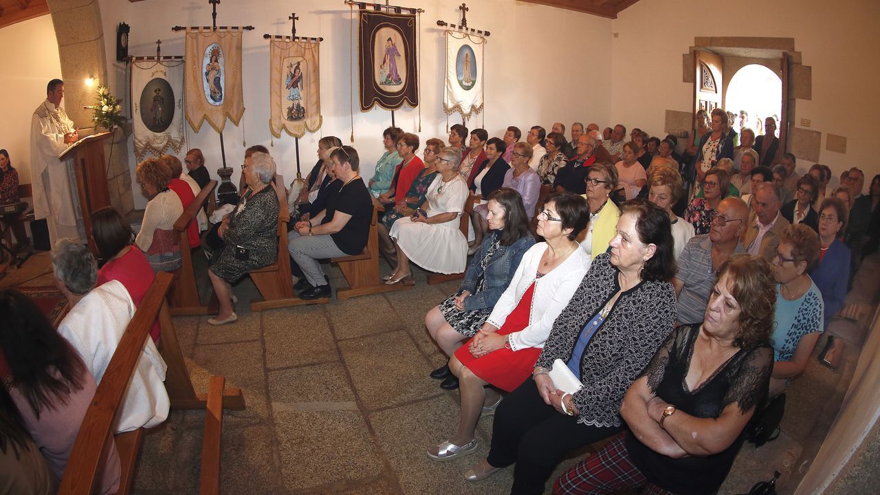 Fiestas en San Roquiño misa y procesión en honor a San Miguel