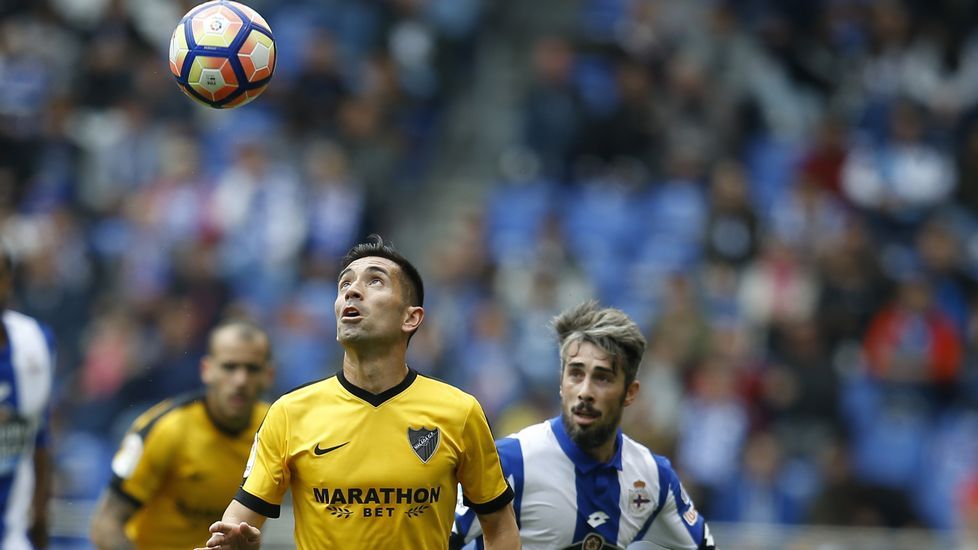Joselu cabecea el 1-0