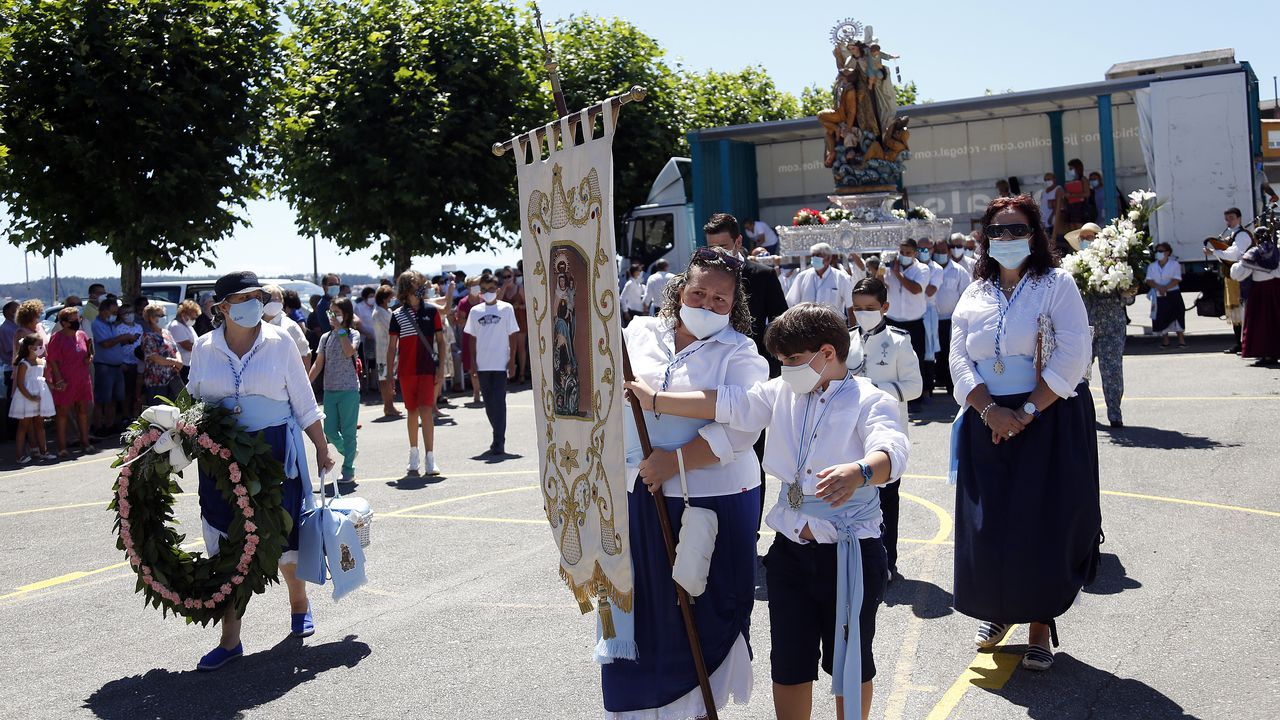 Procesión del Carmen en Lampón 2020