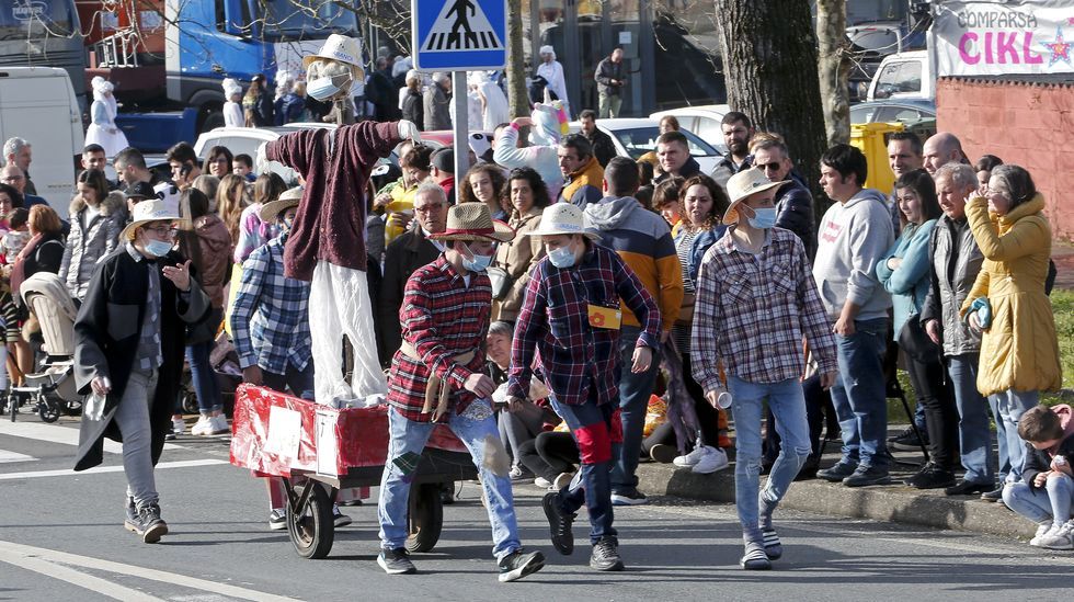 Desfile del momo en Vilanova de Arousa