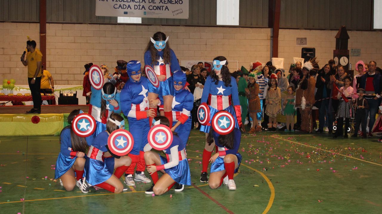 Festival de disfraces en Frades