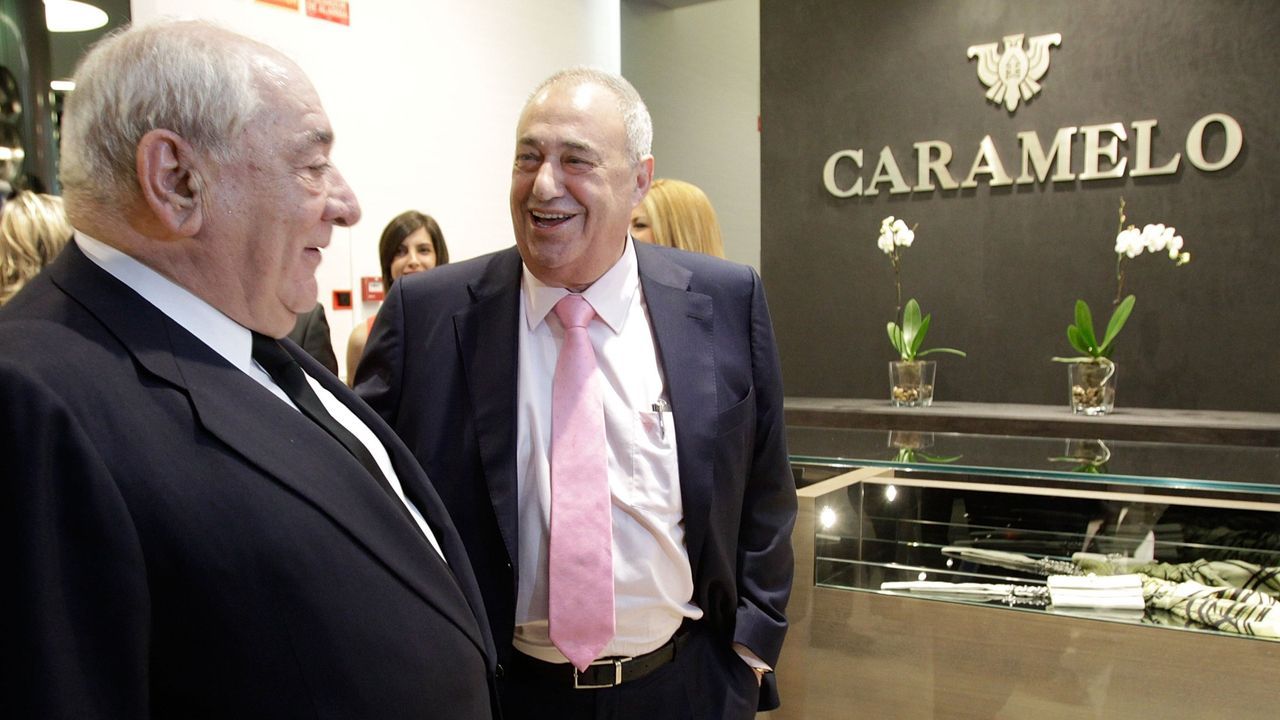Jove, a la derecha, con el que fuera presidente de El Corte Inglés, Isidoro Álvarez