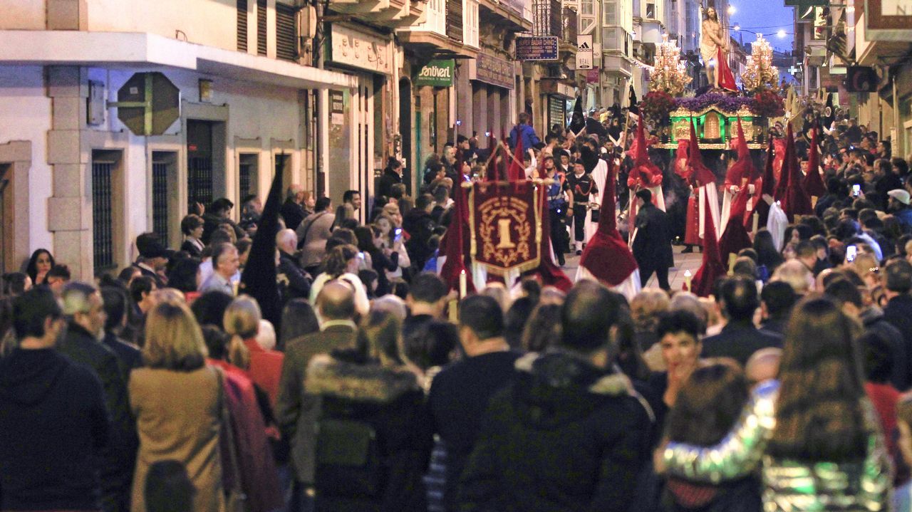 Martes Santo | Procesión de Jesús atado a la Columna y la Santísima Virgen de la Esperanza. Cofradía de Dolores