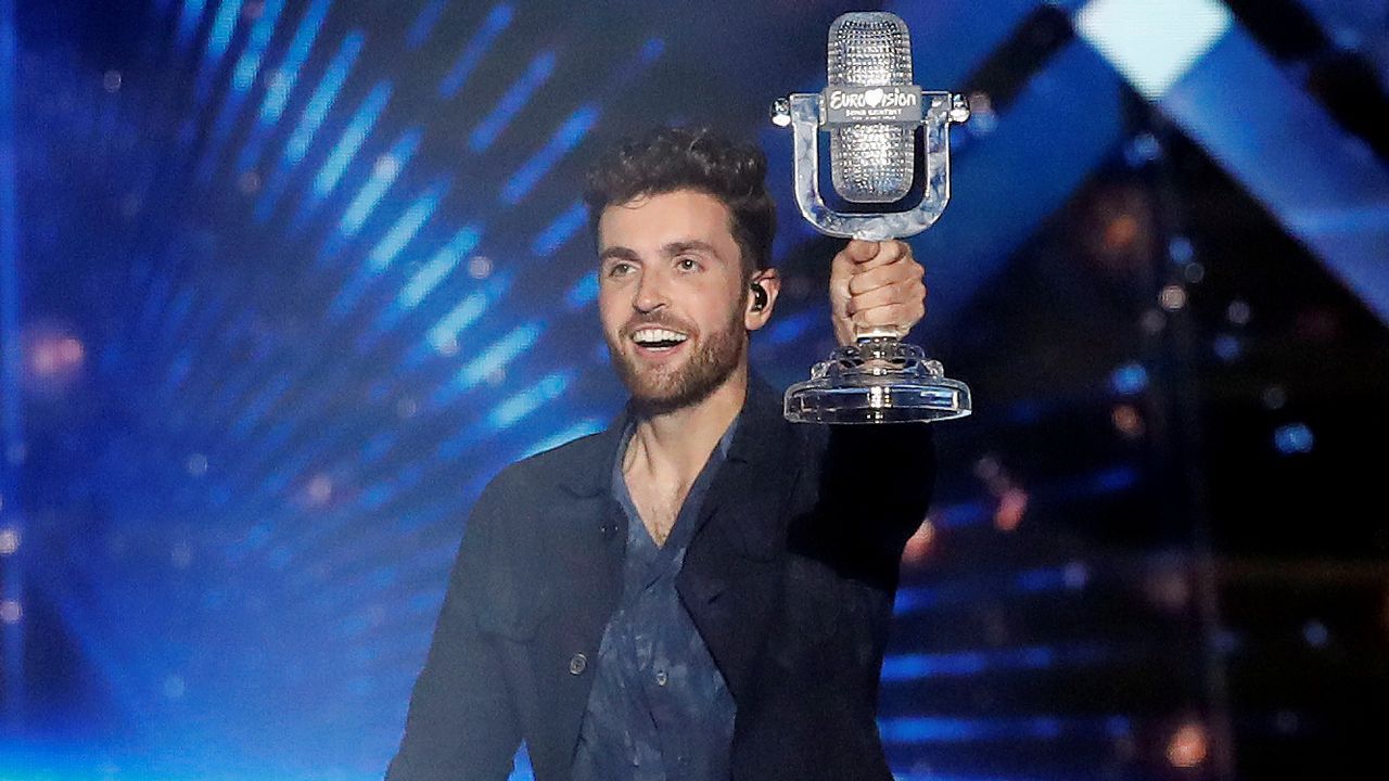 Duncan Laurence se lleva a casa el micrófono de cristal de Eurovisión