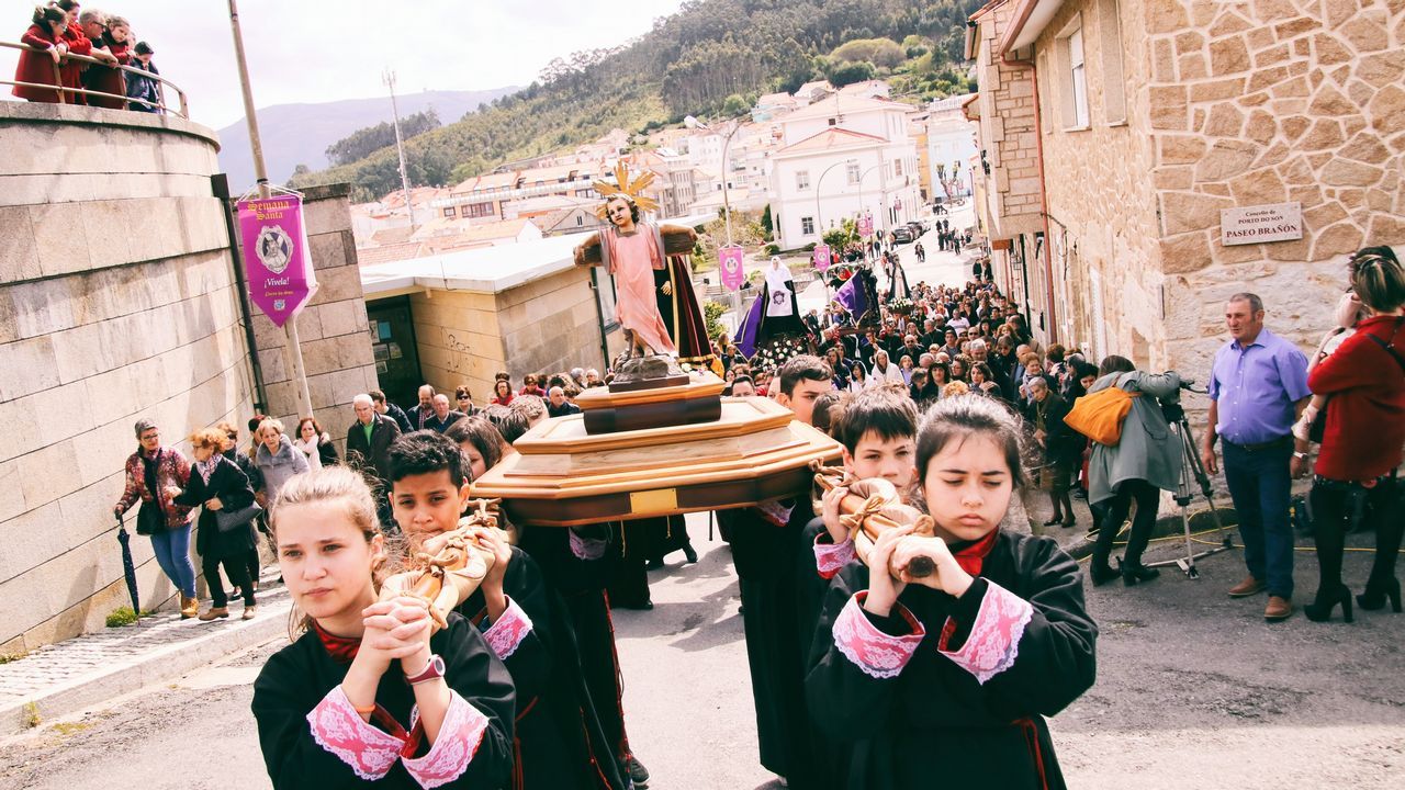 Viernes Santo en la comarca del Barbanza 2019