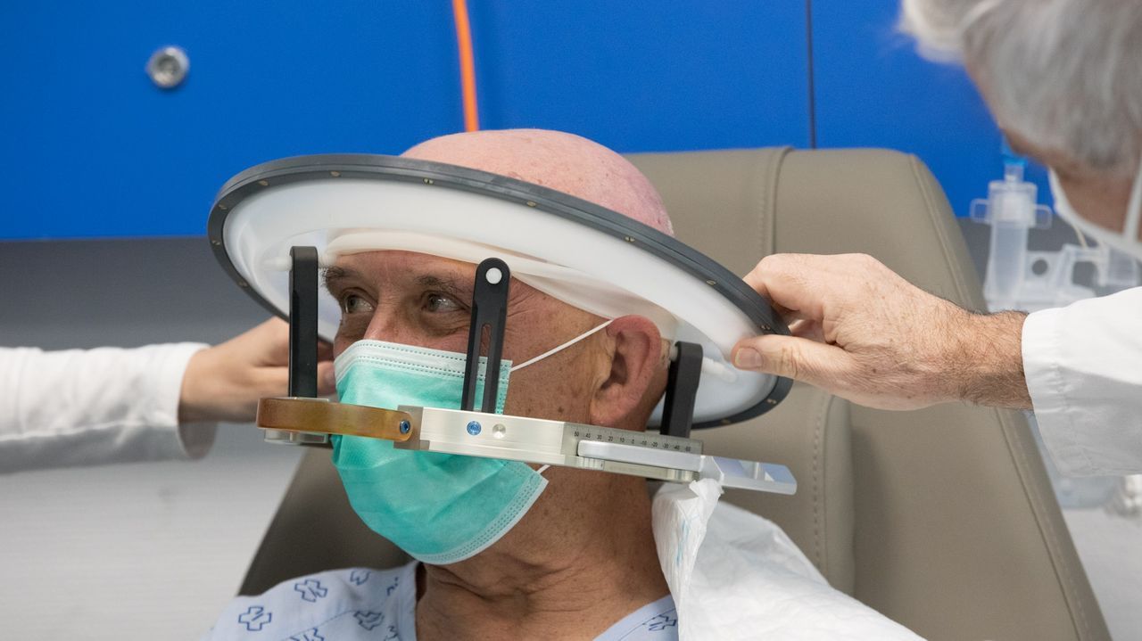 Tratamiento de pacientes con tumor esencial de p�rkinson en el CHUS de Santiago
