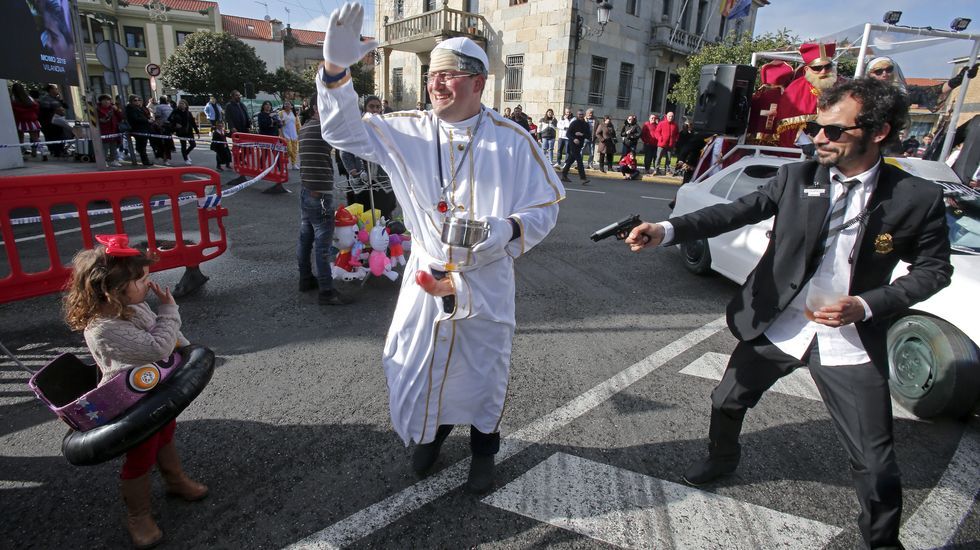 Desfile del Momo de Vilanova de Arousa